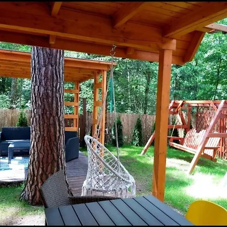 Nad Jeziorakiem Holiday park *